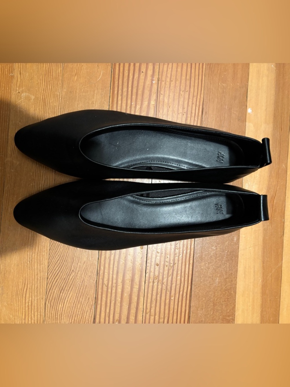 Black Pointed Toe Women's Flats - Brand:H&M
